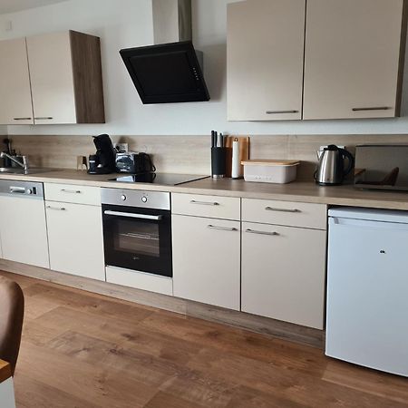 Ferienwohnung In Erftstadt 2 Min Fusslaeufig Zum Bahnhof, Phantasialand, Koeln, Koeln Messe, Eifel Экстерьер фото