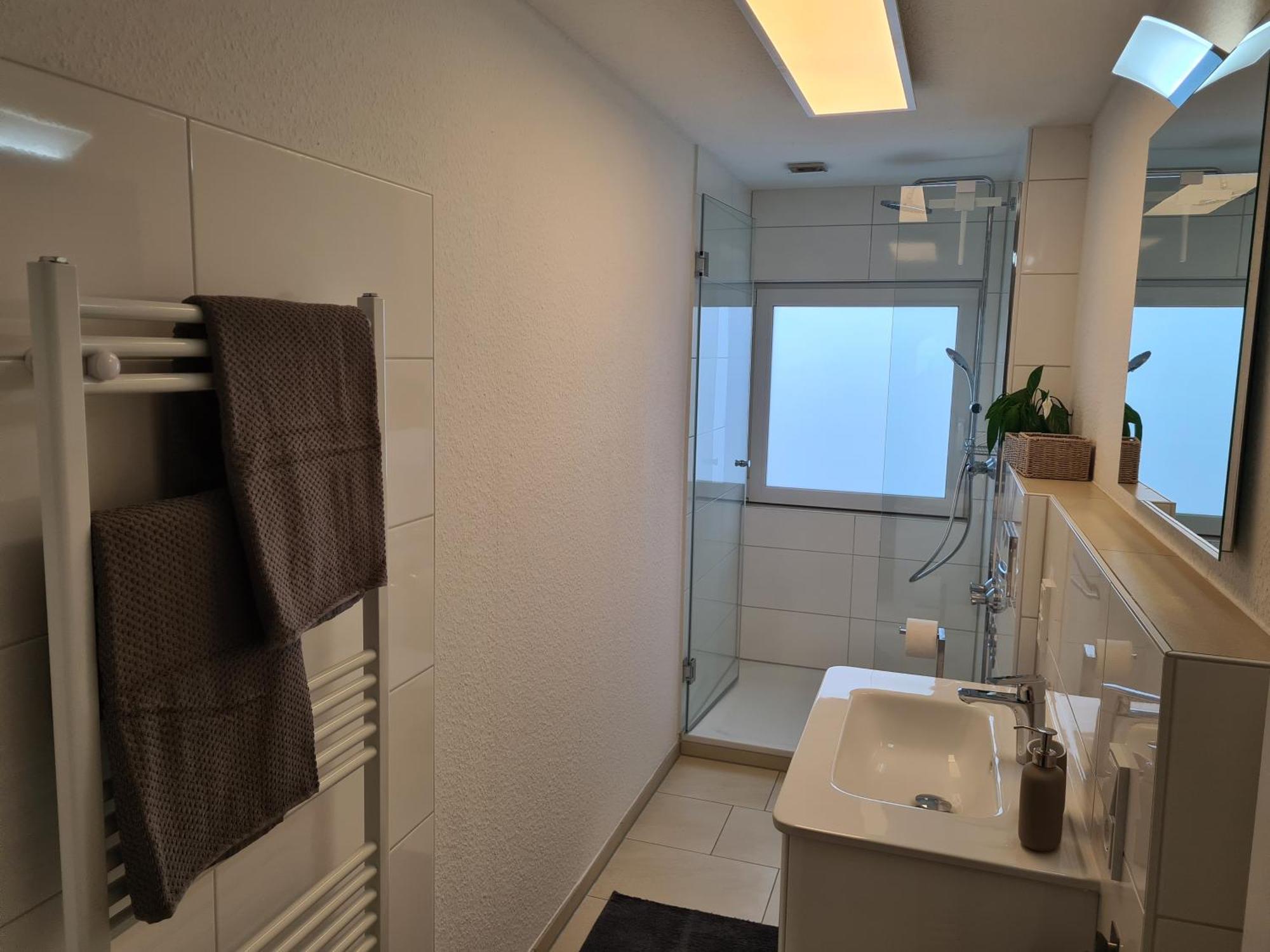 Ferienwohnung In Erftstadt 2 Min Fusslaeufig Zum Bahnhof, Phantasialand, Koeln, Koeln Messe, Eifel Экстерьер фото