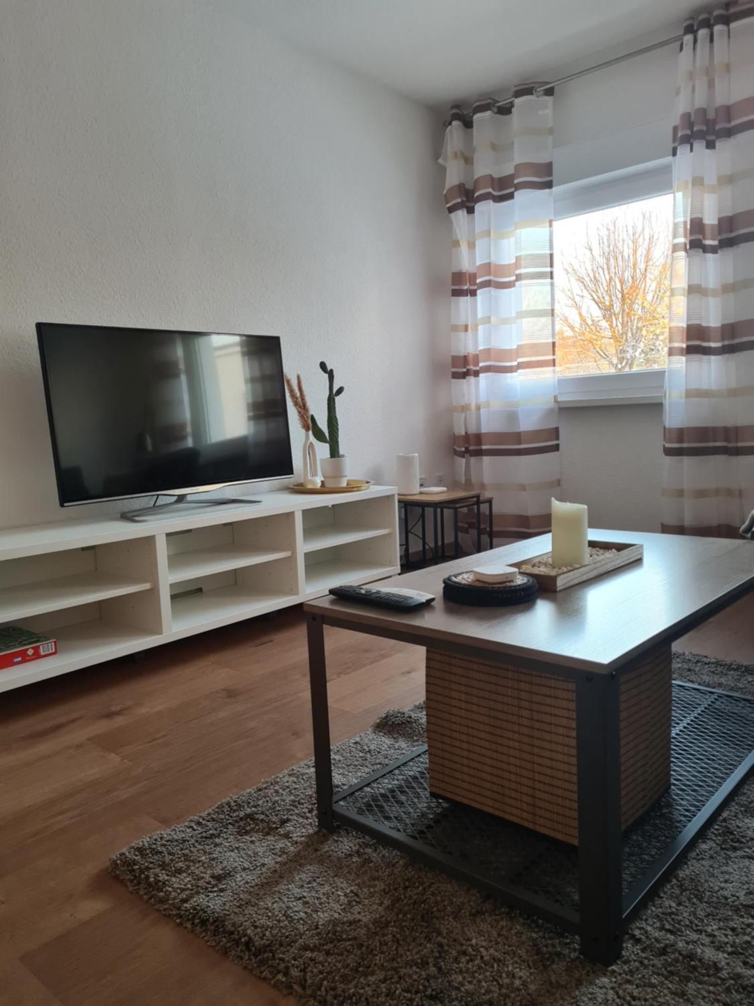 Ferienwohnung In Erftstadt 2 Min Fusslaeufig Zum Bahnhof, Phantasialand, Koeln, Koeln Messe, Eifel Экстерьер фото